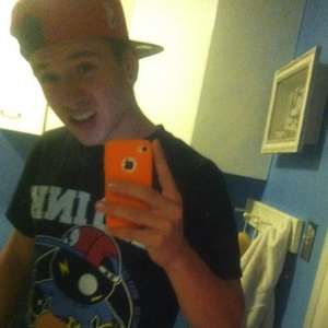 Meet your Posher, Raymond